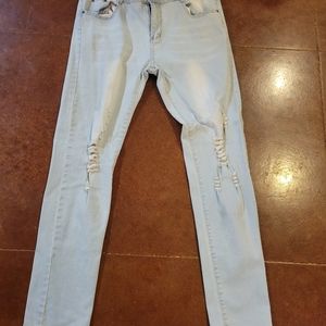 Light skinny jeans